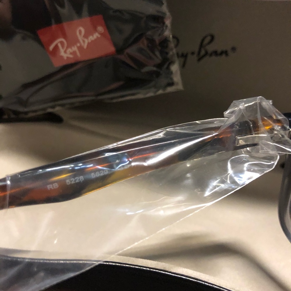 Ray Ban Frame - Picture 3 of 3